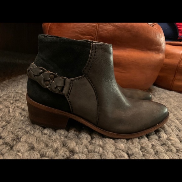 NWB. H by Hudson Triad Booties - Picture 5 of 5
